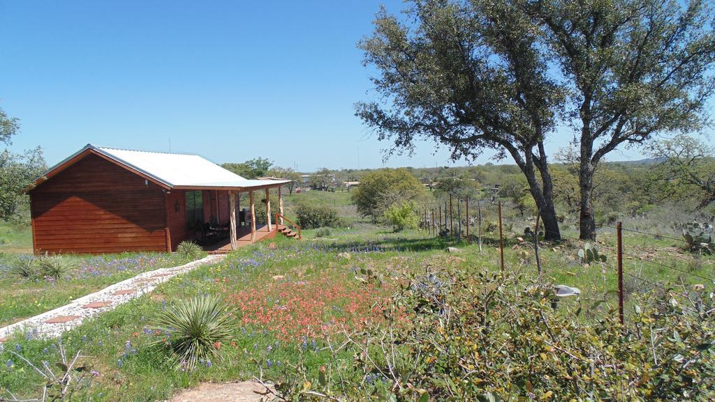 Texas T Bed And Breakfast Llano Exterior photo