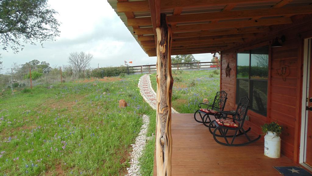 Texas T Bed And Breakfast Llano Exterior photo